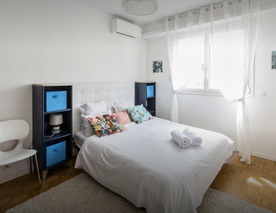 Stunning 2 Bed Flat Nice Front Of The Beach Seaview Apartment Exterior photo